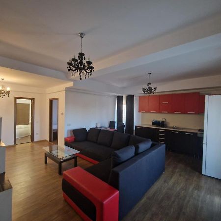 Jolie Suites Brăila Esterno foto