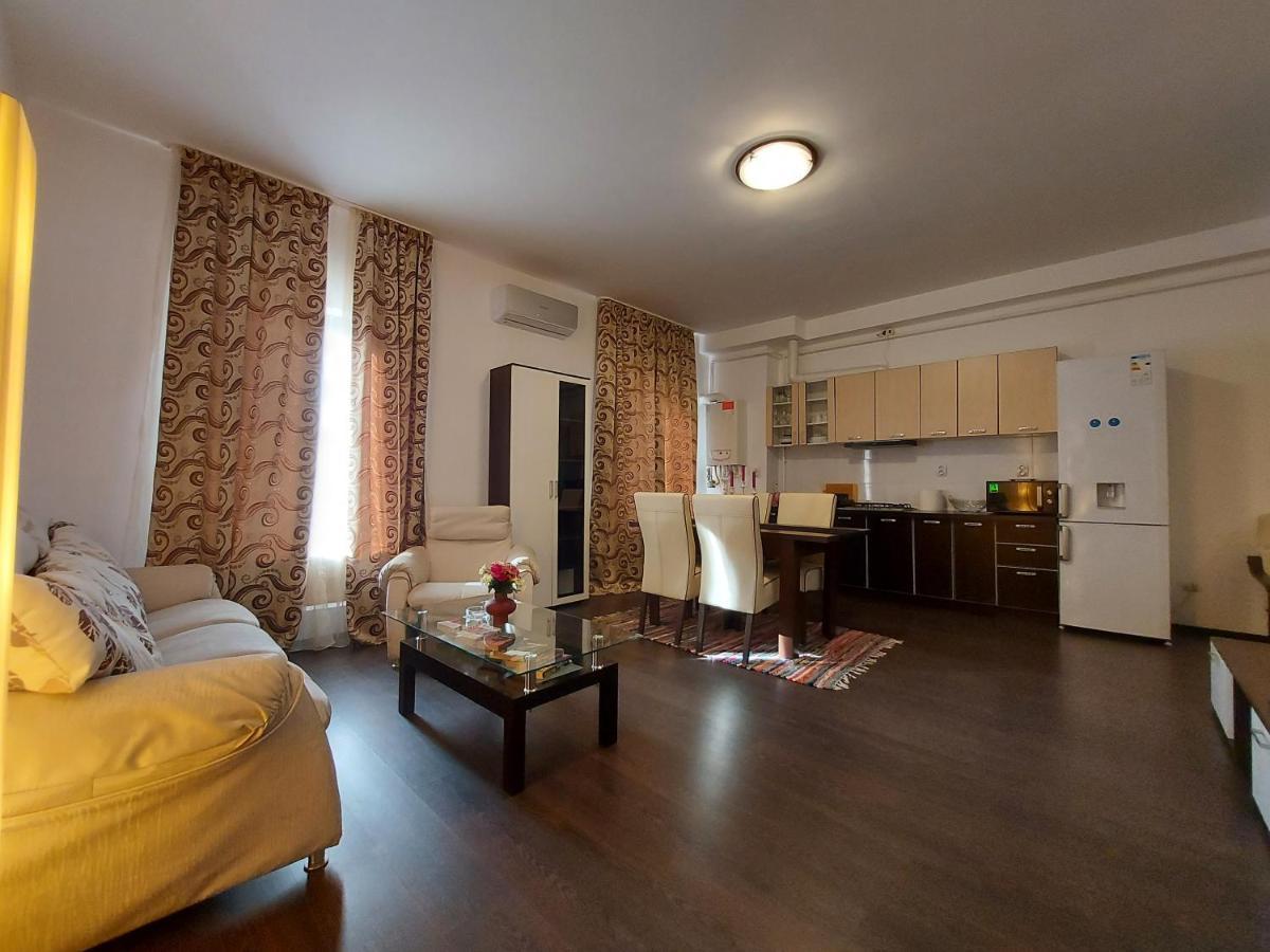 Jolie Suites Brăila Esterno foto