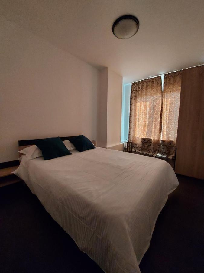 Jolie Suites Brăila Esterno foto