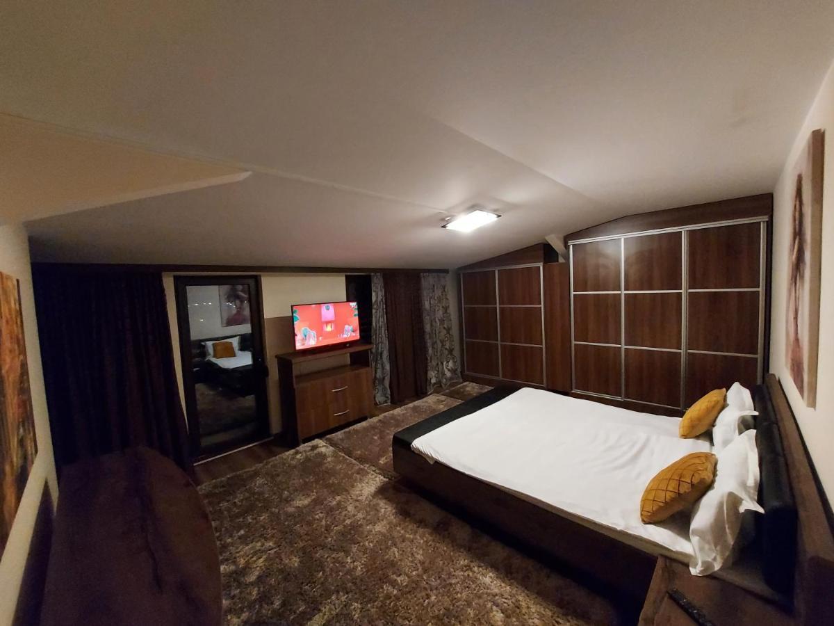 Jolie Suites Brăila Esterno foto