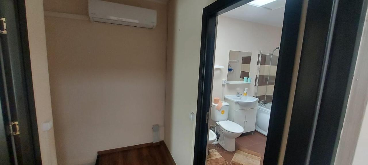 Jolie Suites Brăila Esterno foto