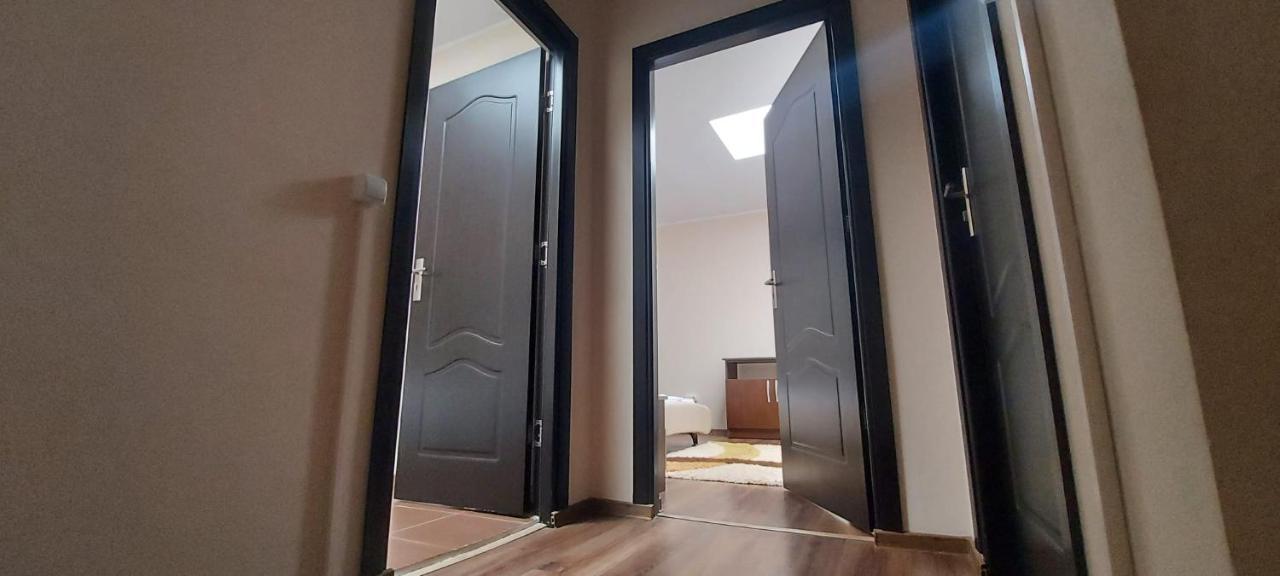 Jolie Suites Brăila Esterno foto