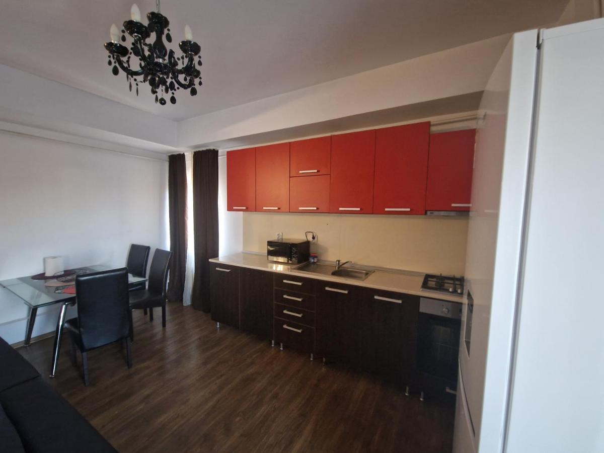 Jolie Suites Brăila Esterno foto